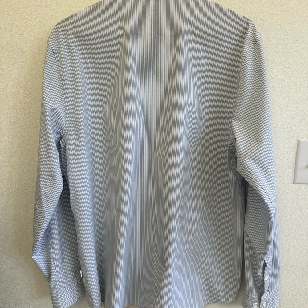 Men's LULULEMON Light Blue Pinstripe Dress Shirt XL - Picture 2 of 3